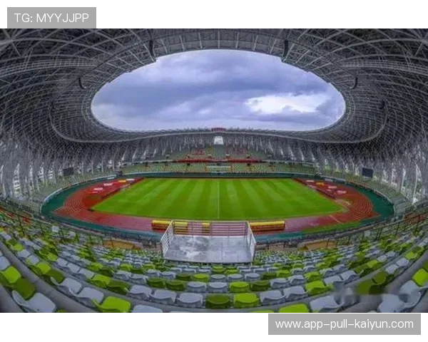 特色足球旅游线路开发，带动区域旅游经济增长，足球旅游业