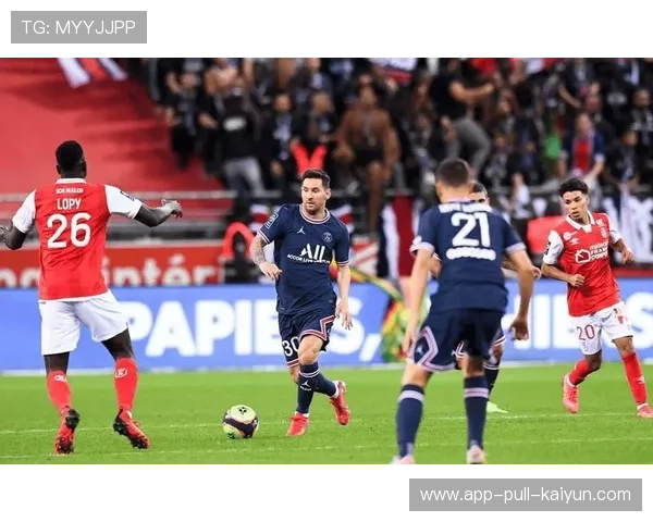 法甲赛场上，精彩进球、战术变化成为最大亮点，法甲联赛进球系数